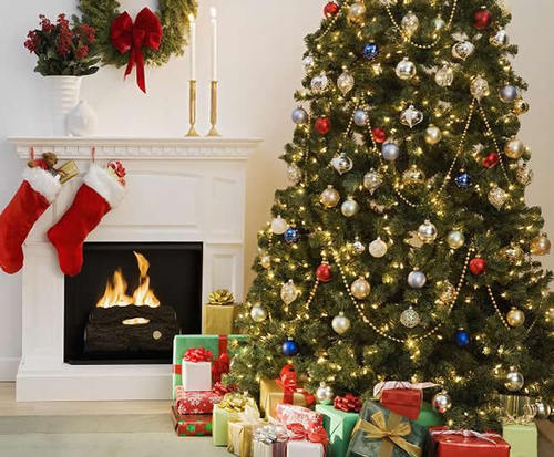Retail Stores Christmas Tree Decorating Theme